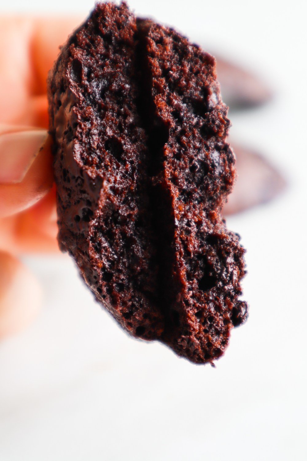 These easy healthy brownie cookies are made with almond flour, cocoa powder, coconut oil and coconut sugar and are a super tasty healthy dessert recipe! If you're looking for an easy paleo chocolate cookie recipe, this one’s for you!