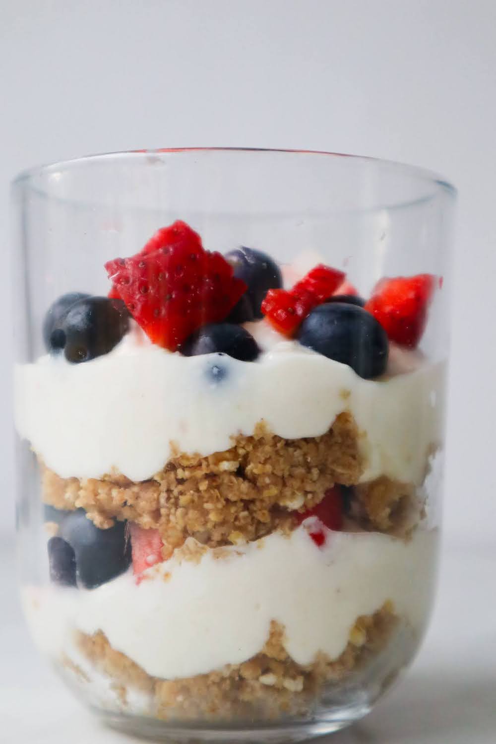 Cheesecake parfaits! Yes, it’s just what you think - an easy cheesecake in a glass without the fuss of arranging too much, it’s the best no-bake dessert recipe!