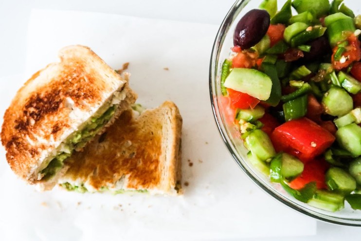 Avocado Garlic Grilled Cheese Sandwich! Serve with a salad for an easy healthy dinner or lunch!